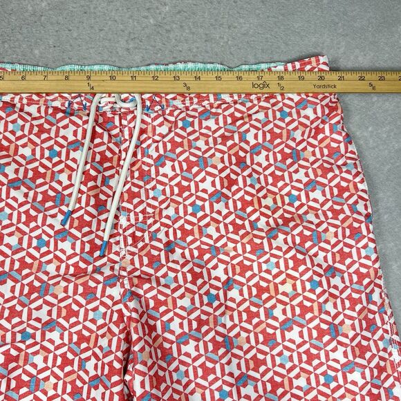 Tommy Bahama Board Shorts Swim Trunks Men’s 2XL Live The Island Life Geo Print - Picture 4 of 12